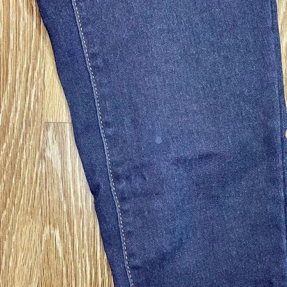 Womens Dark Wash Denim Jeans - 1 - Picture 3 of 7